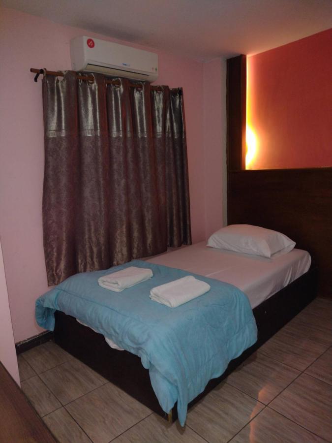 Friendly Hostel - Dmk Airport เฟรนด์ลี่ โฮสเทล ดอนเมือง バンコク都 エクステリア 写真
