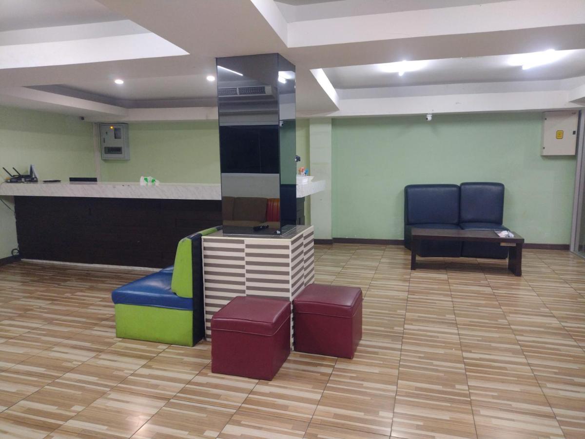Friendly Hostel - Dmk Airport เฟรนด์ลี่ โฮสเทล ดอนเมือง バンコク都 エクステリア 写真