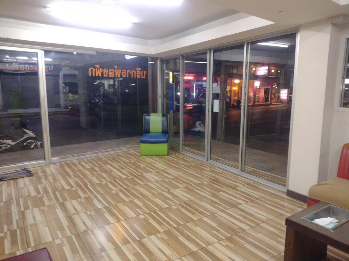 Friendly Hostel - Dmk Airport เฟรนด์ลี่ โฮสเทล ดอนเมือง バンコク都 エクステリア 写真