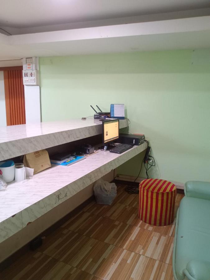 Friendly Hostel - Dmk Airport เฟรนด์ลี่ โฮสเทล ดอนเมือง バンコク都 エクステリア 写真